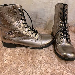 Guess Lace-up Boots
